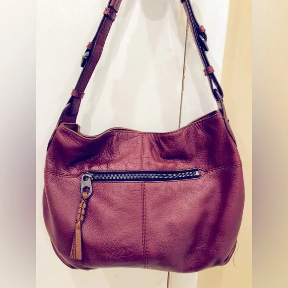 🌺 orYANY Bags- orYANY Fringe Shoulder Bag- maroon- 🌺 - Picture 5 of 15